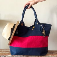 bicolor tote bag (navy & red)