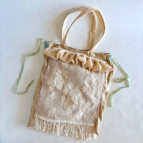 "upcycle" vintage lace  bag  (pale yellow)