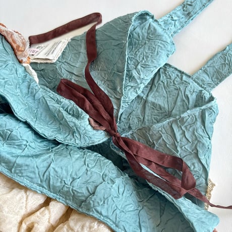 vintage lace  bag  (mint blue)