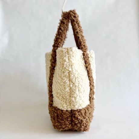 rum fur tote bag (brown)