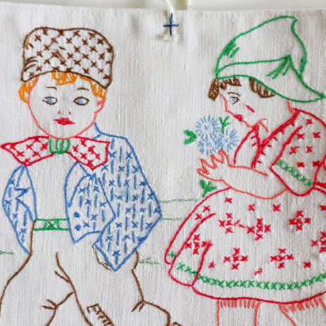 embroidery pochette (boy and girl)