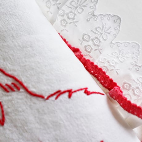 embroidery wood handle bag  (LOVE)