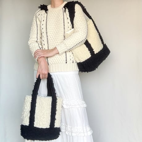 rum fur tote bag (black)