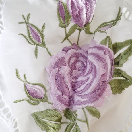vintage embroidery blouse
