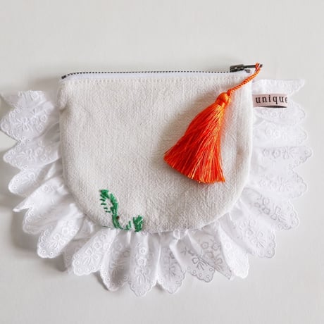 vintage embroidery pouch "g"