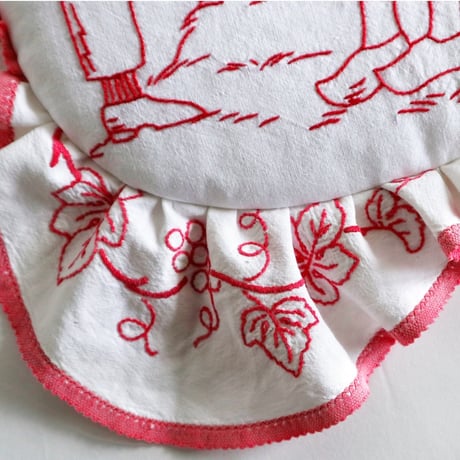 embroidery wood handle bag  (LOVE)