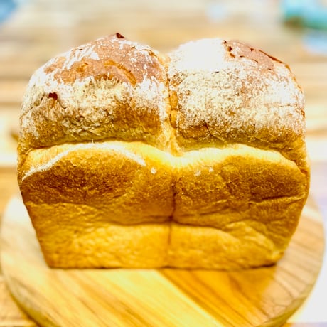 英仏食パン食べ比べセット（送料込み価格）