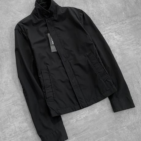 DKNY