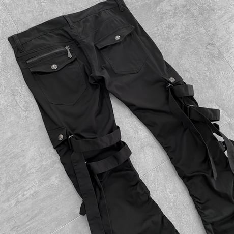 Bondage pants