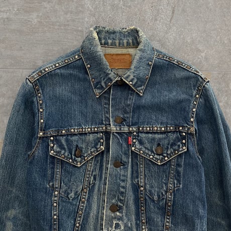 Levi's studded denim jacket