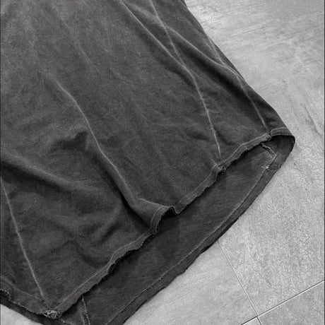 SHELLAC asymmetry T-shirt