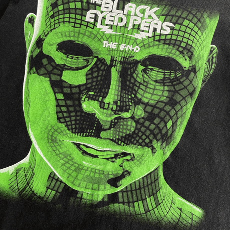 BLACK EYED PEAS