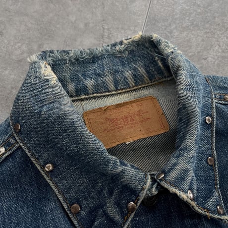 Levi's studded denim jacket