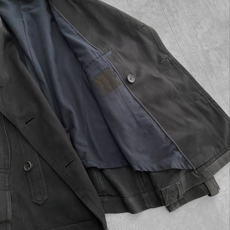 Y's coat