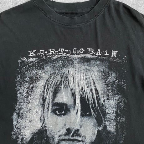 KURT COBAIN