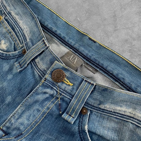 ARMANI EXCHANGE