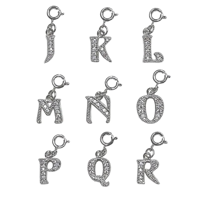 アルファベットチャーム♡（シルバー)15個で580円 アルファベットチャーム／シルバー | FANCYCUBE