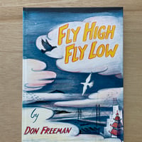 【古本 洋書】 Fly High Fly Low
