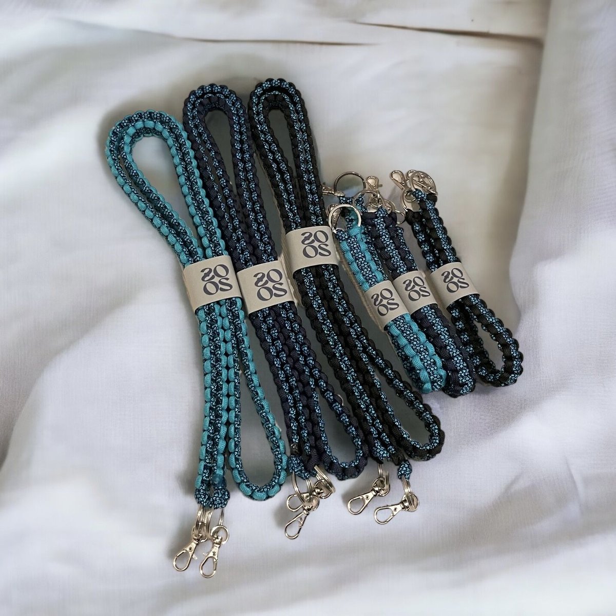 パラコード❥首輪❥ブルー  　№009 ZOOS Original-パラコード（Navy x Blue diamond 30cm） |