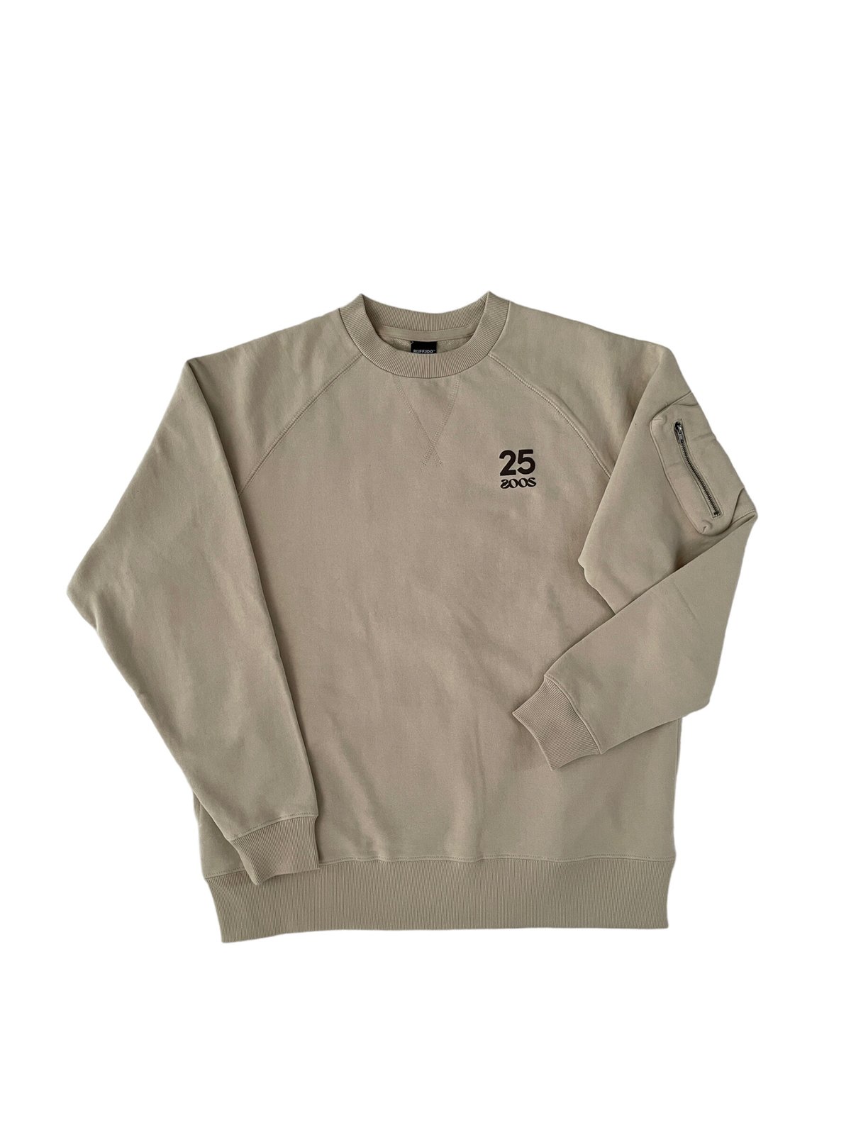 【完売品・定価の60%off・XLサイズ】RUFFLOGモックネック ベージュ fit=scale-down,w=1200