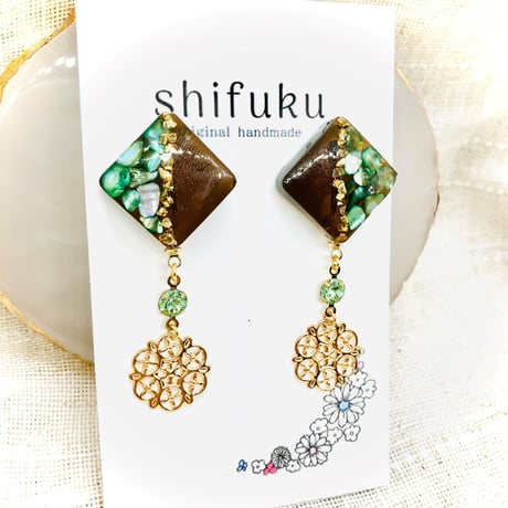 レジン　ハンドメイド　75 レジンクラフト キット レジンでつくる シャカシャカレジンチャーム