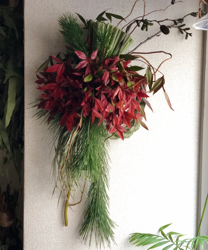 おたふく南天と松のお正月飾り | botanical driedflower works