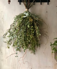 おたふく南天と松のお正月飾り | botanical driedflower works