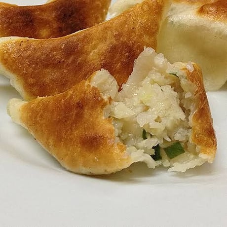 【宮崎市】◆メディア掲載◆　宮崎名物　野菜たっぷり！！餃子の老舗黒兵衛（４０個入り）
