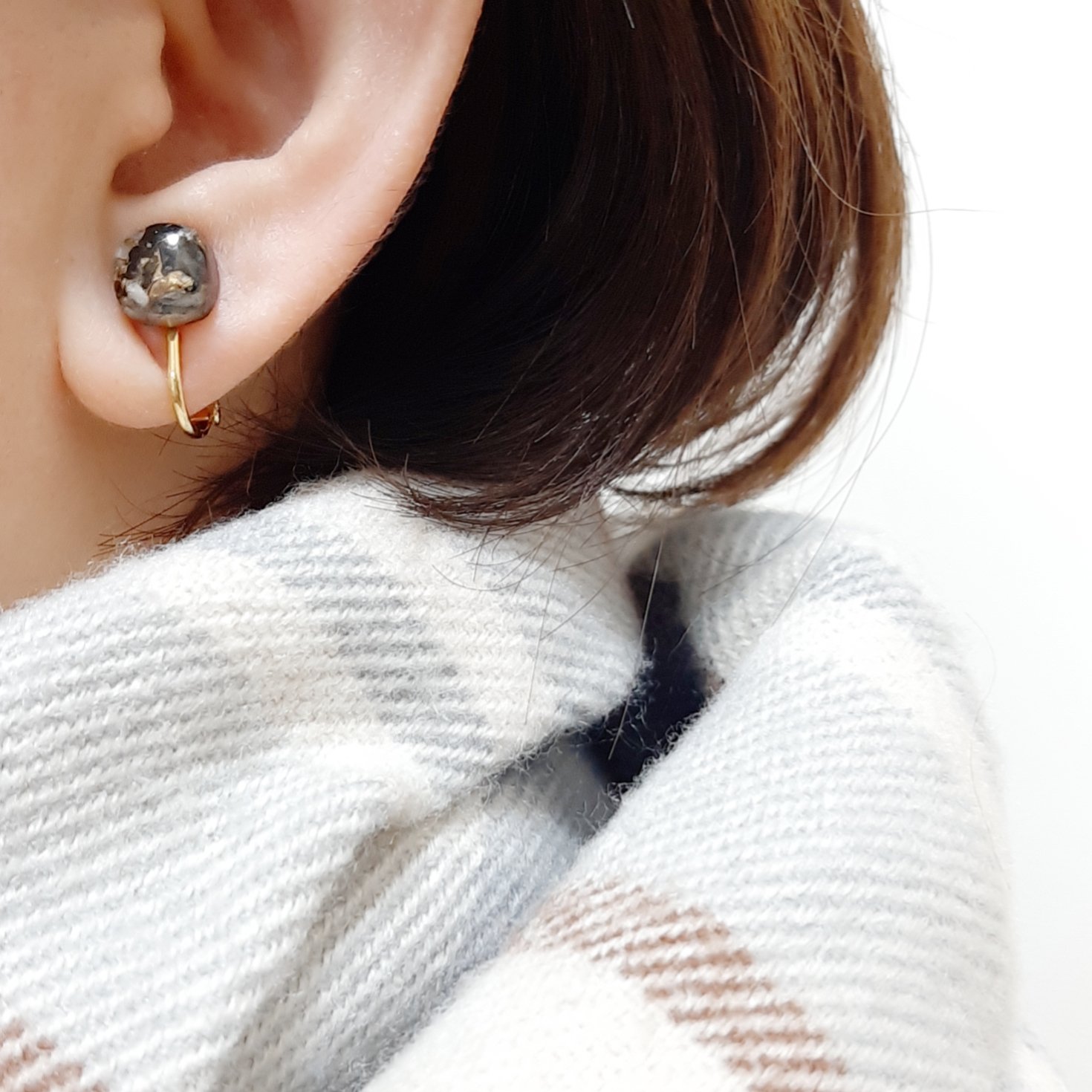 コッパーカルサイトオブシディアン 8mm 一粒スタッドピアス/イヤリング