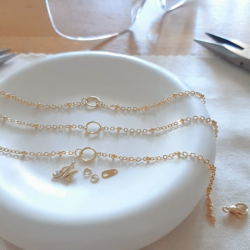 選べるイニシャル シンプルなブレスレット | そそ-楚々-