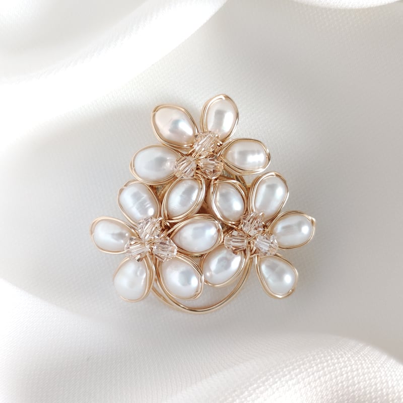 桜モチーフ ブローチ｜卒業式・入学式におすすめの淡水パール | そそ-楚々-