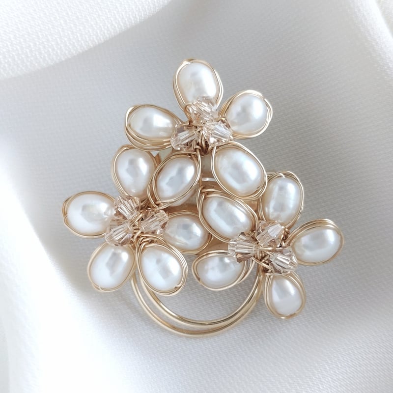 桜モチーフ ブローチ｜卒業式・入学式におすすめの淡水パール | そそ-楚々-