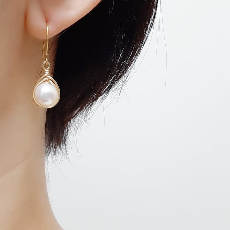 淡水パール 揺れる ワイヤーラッピング ピアス/イヤリング | そそ-楚々-