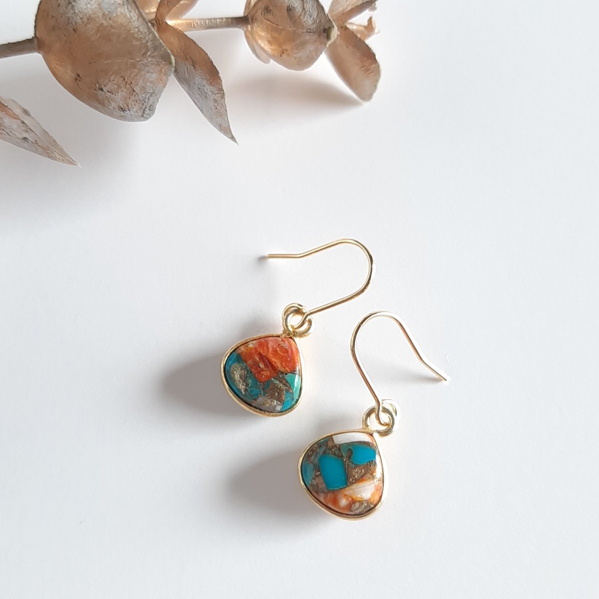 みみ☺︎ 1点☆ 枠グリーンコッパーターコイズピアス　イヤリングに変更可能☺︎ 1点作品☆ コンポジットコッパーターコイズピアス イヤリングに