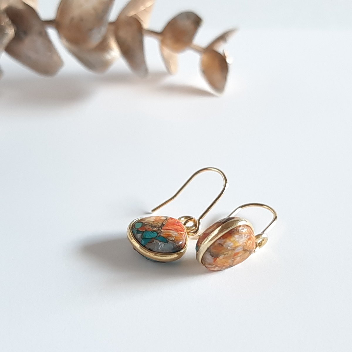 1点作品☆ コンポジットコッパーターコイズピアス イヤリングに変更可能☺︎ ブルーコッパーターコイズ 一粒ピアス/イヤリング | そそ-楚々-