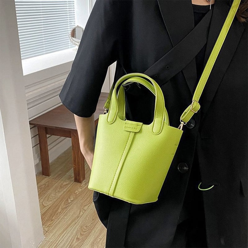 極美品✨コーチ カラーブロック トラベルバッグ ポーチ レザー ライムグリーン 楽天市場】グリーン（ブランドコーチ）（化粧ポーチ｜レディースバッグ