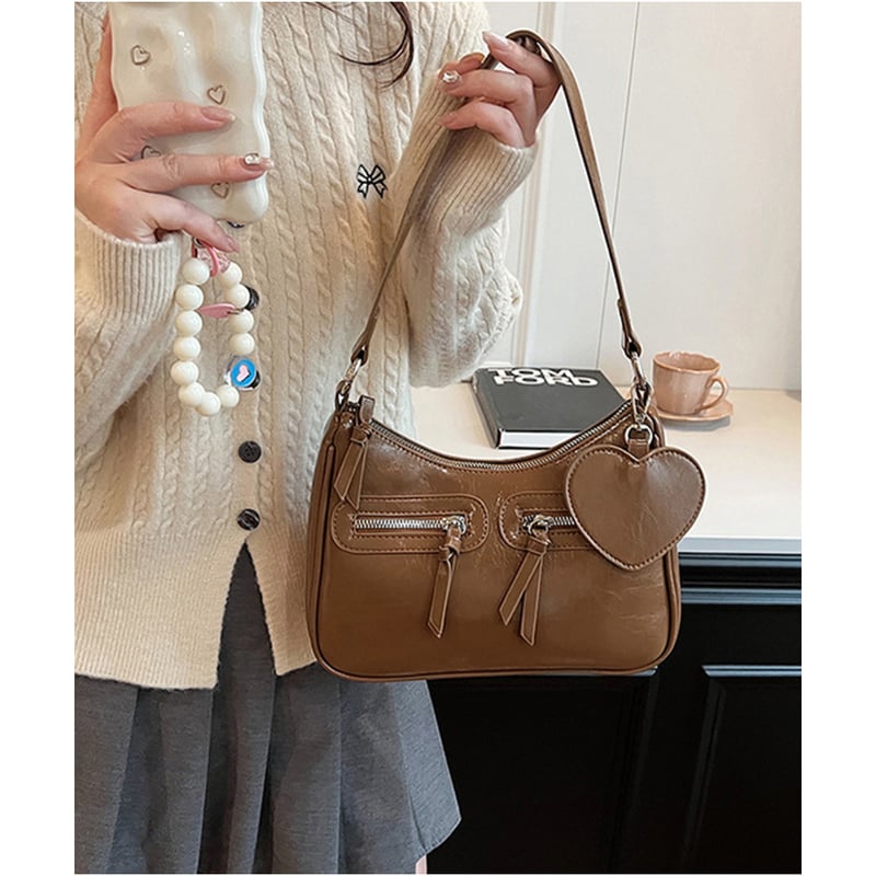 レトロショルダーバッグ ハートチャーム付 | Bagoodtimeshop