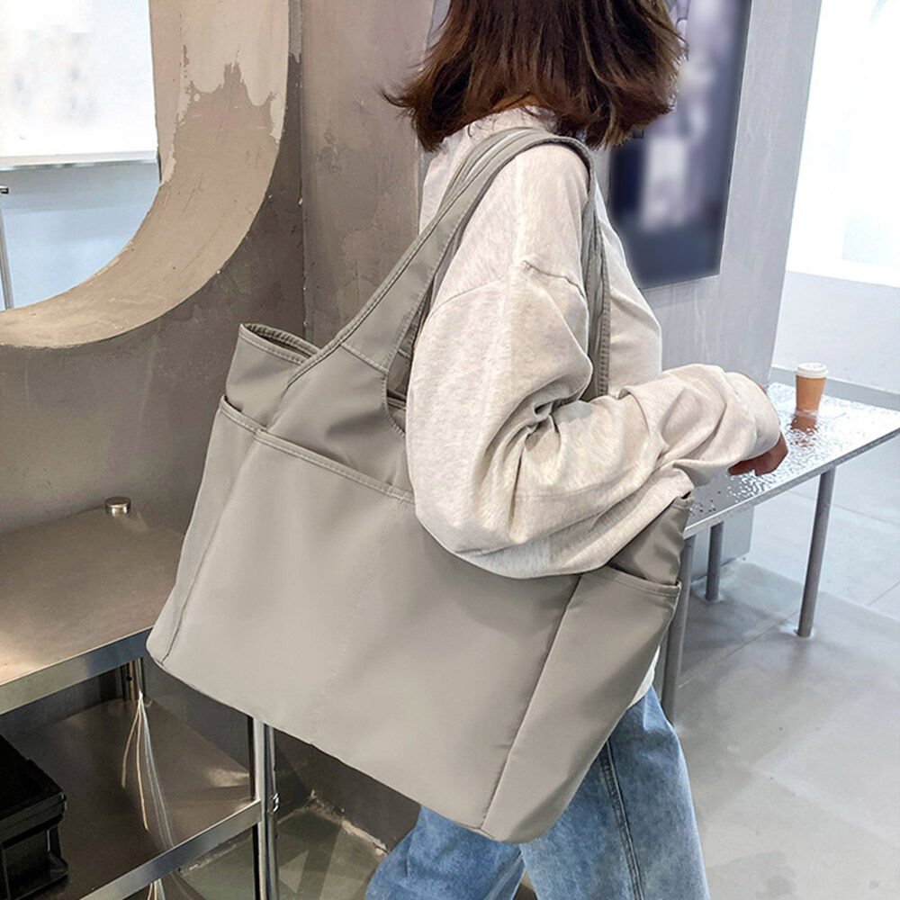ブラック ナイロン トートバッグ 大容量 GU3328AW00257_fw_thumbM.jpg
