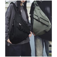 涙型ワンショルダーボディバッグ