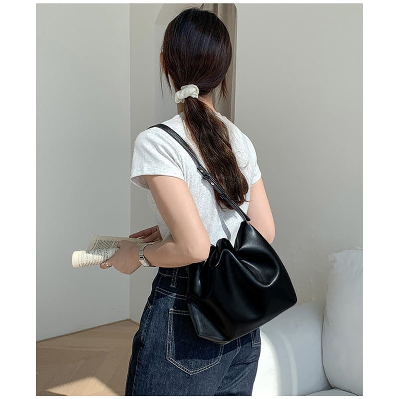 韓国風ギャザーショルダーバッグ | Bagoodtimeshop