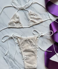 White lace Bikini 0001