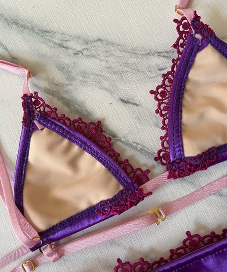 Aphrodite/sugared purple