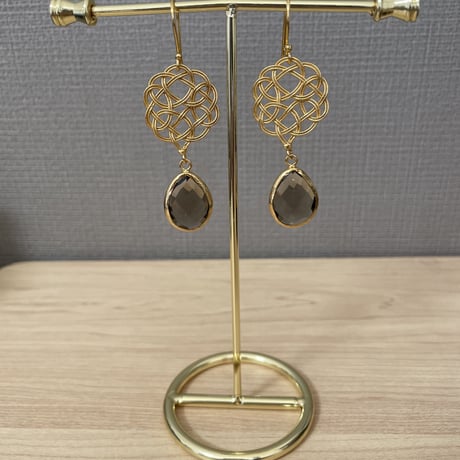 スモーキークォーツ　ピアス