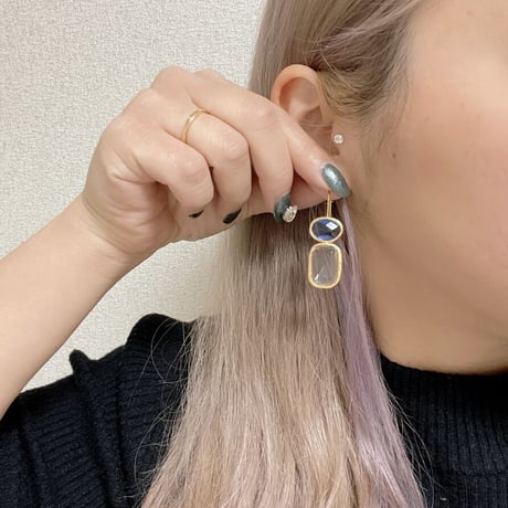 クォーツピアス