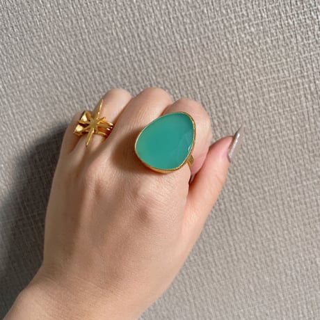 アクアカルセドニー