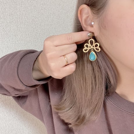 ターコイズ　ピアス
