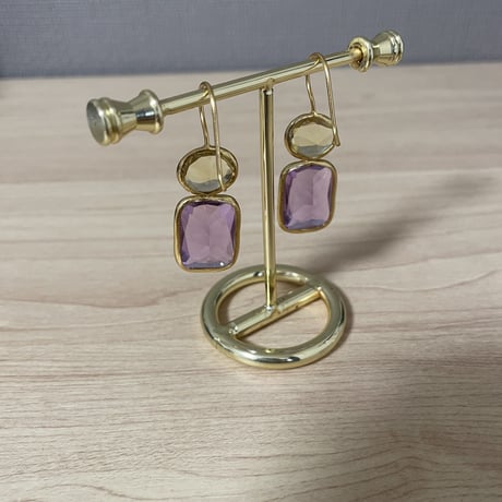 クォーツ　ピアス