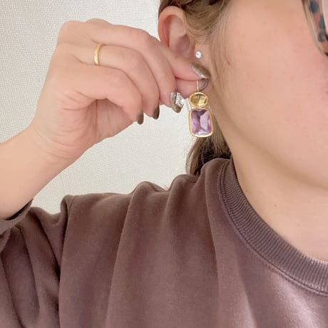 クォーツ　ピアス