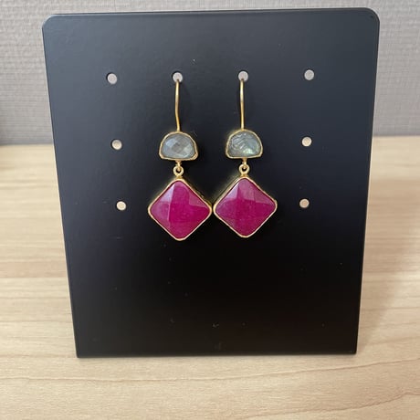 ラブラドライト×ルビー　ピアス