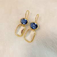 クォーツピアス
